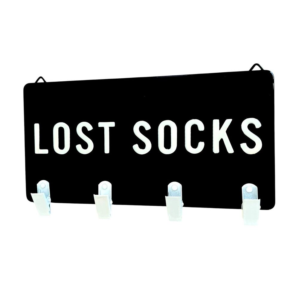 Lost Socks Metal Signs with Clips - Picture 2 of 6